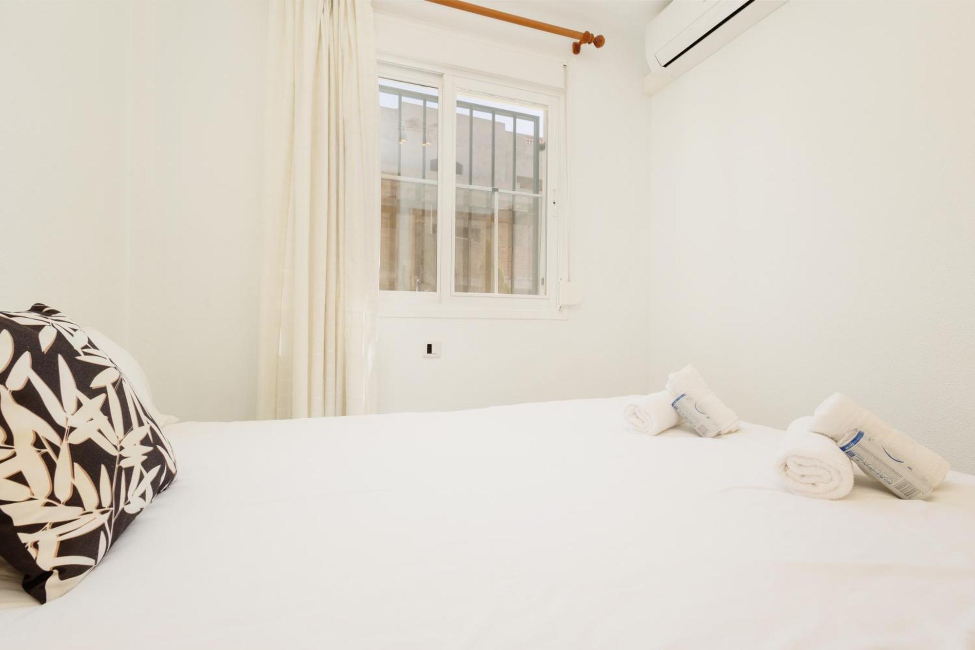 Beautiful Townhouse Walking Distance To The Beach In Costabella, มาร์เบยา ภายนอก รูปภาพ